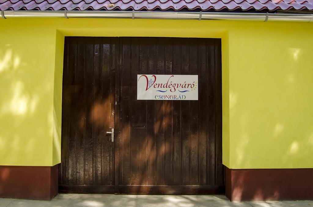 Csongradi Vendegvaro Apartmanok, Szarka Haz 외부 사진
